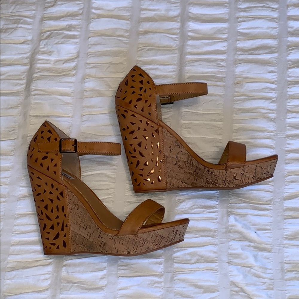 Brown Wedges